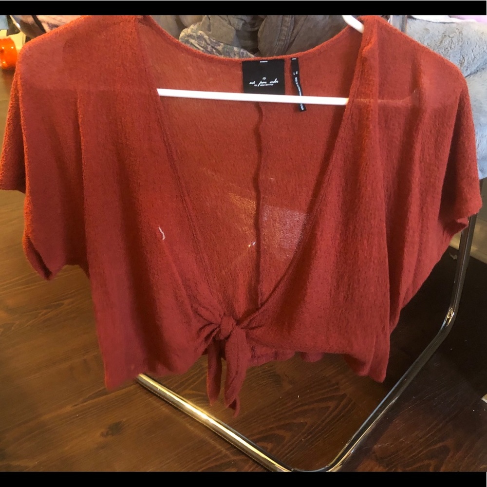 Tie Top